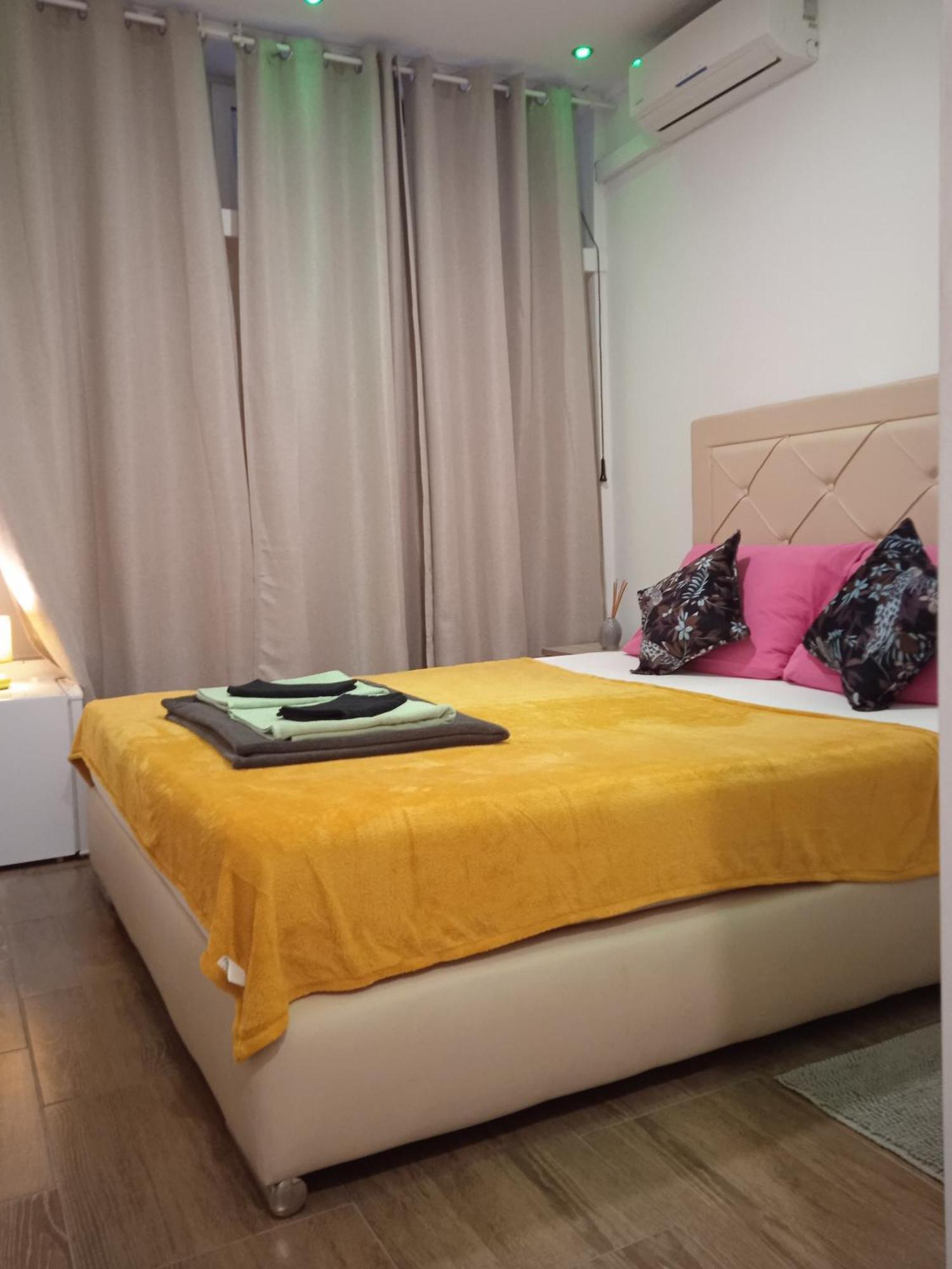 Auberge de jeunesse Dioklecijan Delux à Split Extérieur photo