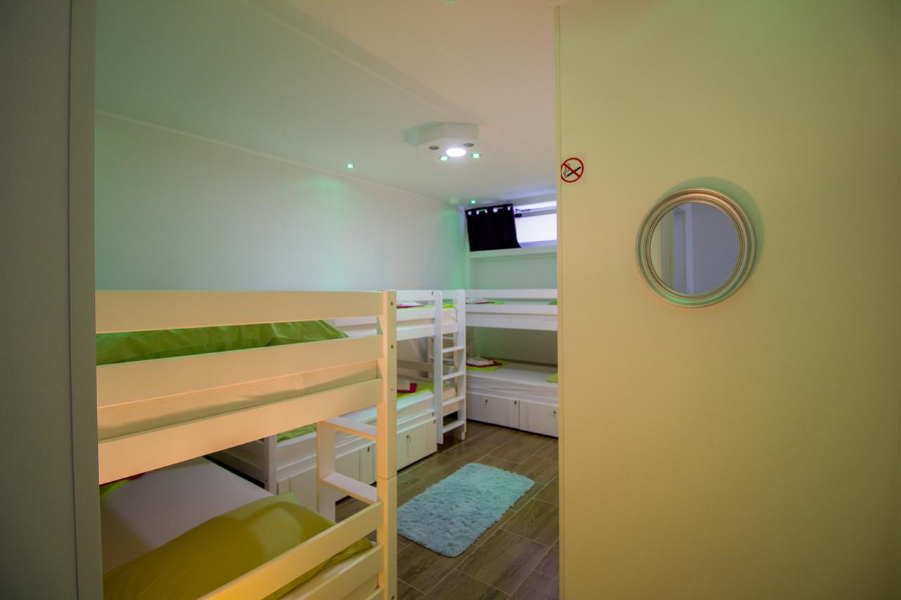 Auberge de jeunesse Dioklecijan Delux à Split Extérieur photo